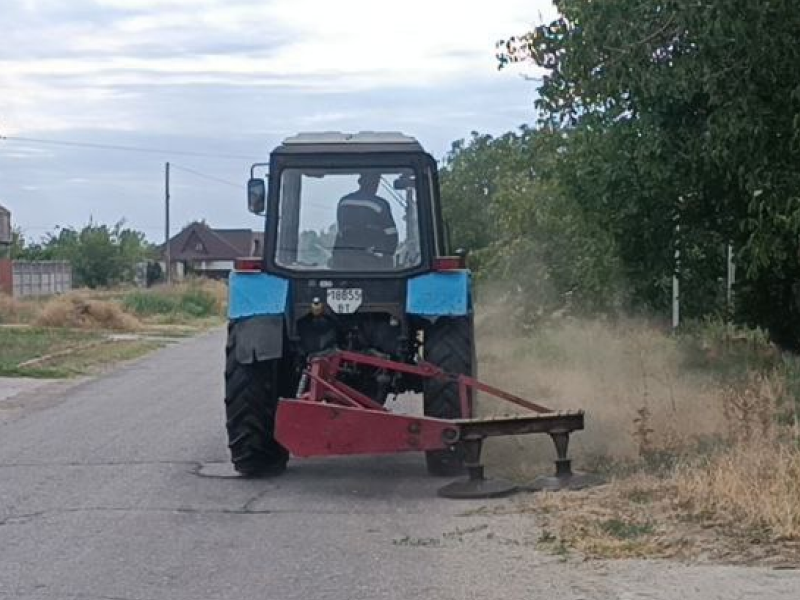 Малокаховские коммунальщики в ударе!.