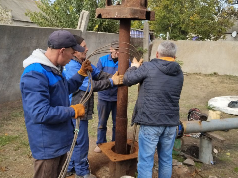 В Черноморовке заменили глубинный насос!.