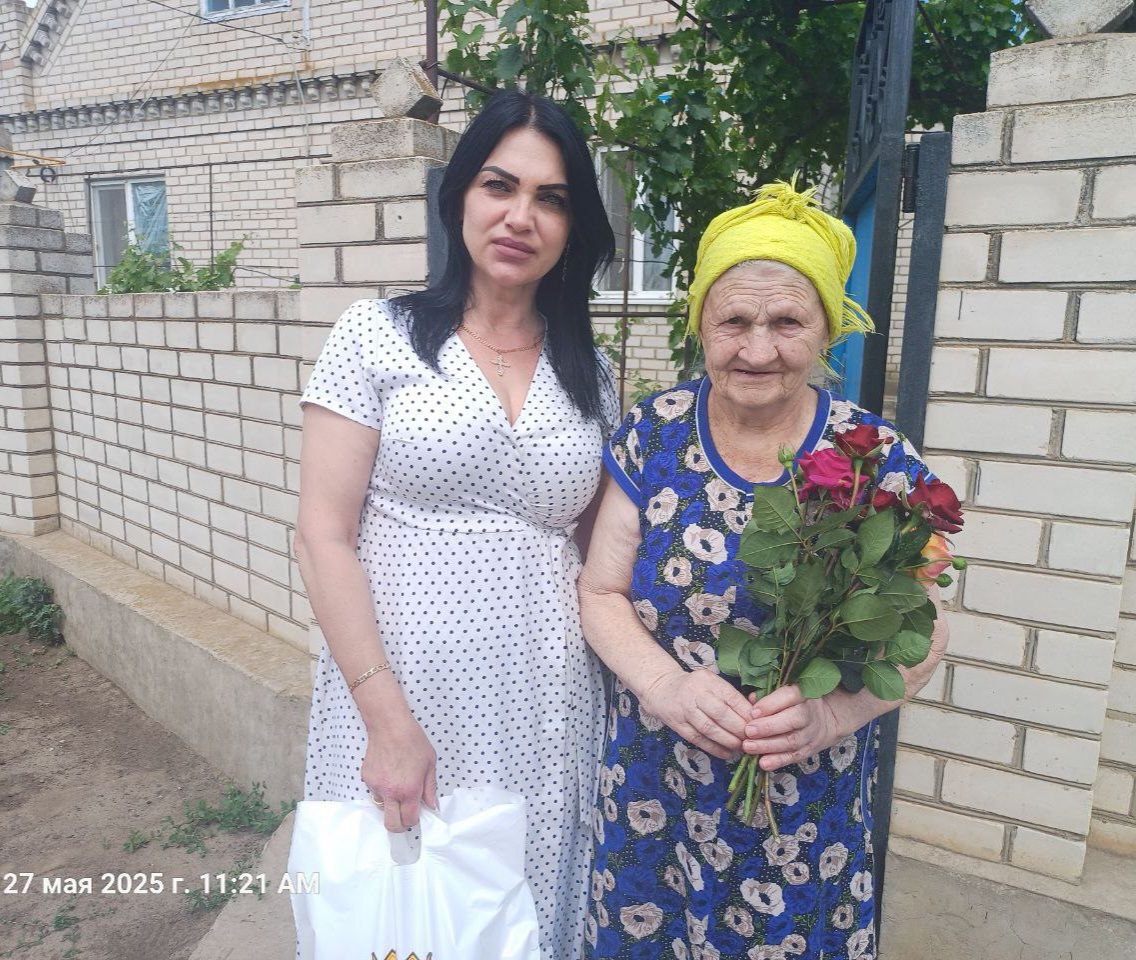 В Чернянке поздравили с Днем рождения жителей старше 80 лет.