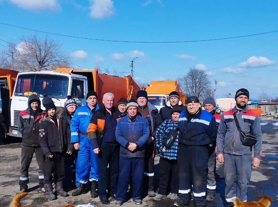 Благодарим и Поздравляем с Днем защитника Отечества коллектив МКУ КСК!.