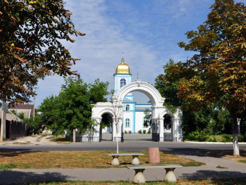 В Каховке прошло торжественное богослужение в Свято-Покровском храме в честь Праздника Покрова Пресвятой Богородицы.