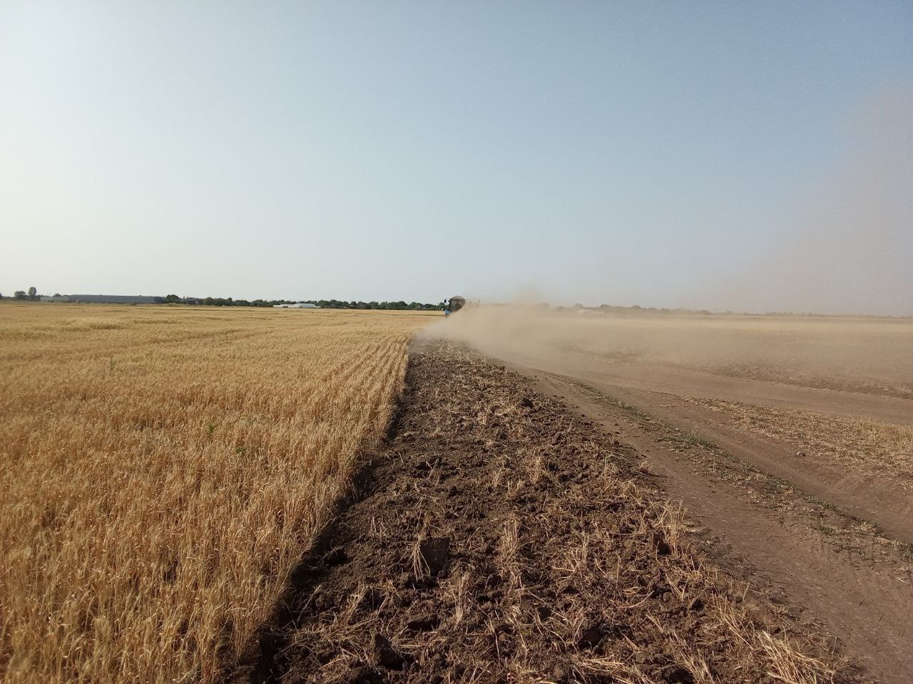 В селе Дудчино обновили минерализованные полосы.