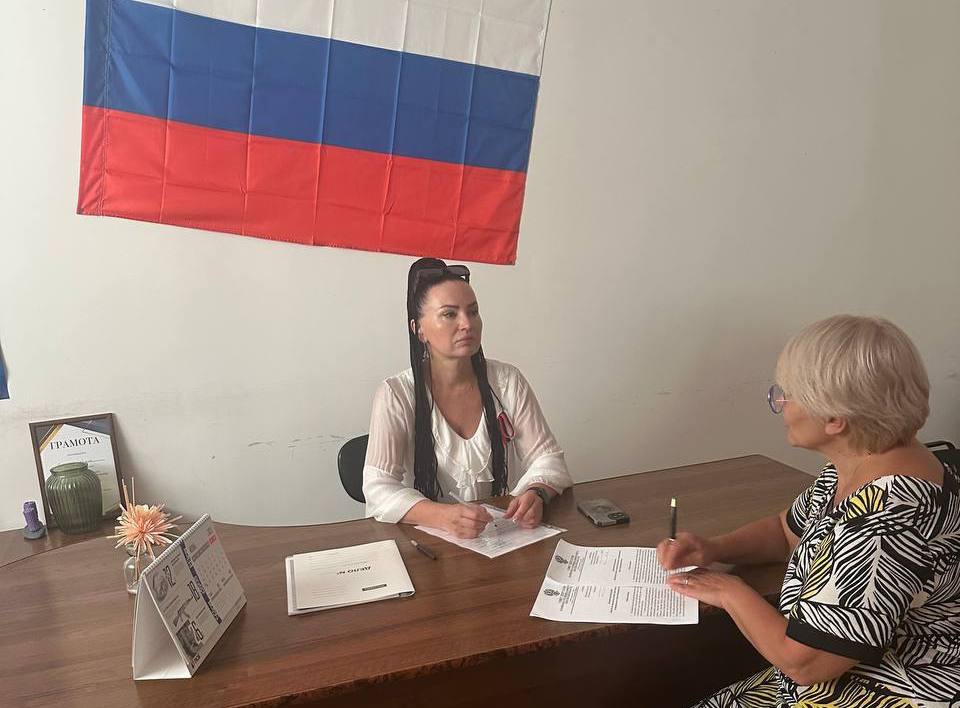 Прошла рабочая встреча руководства аппарата Совета депутатов с первым заместителем Главы Каховского округа Анжелой Андрющенко.