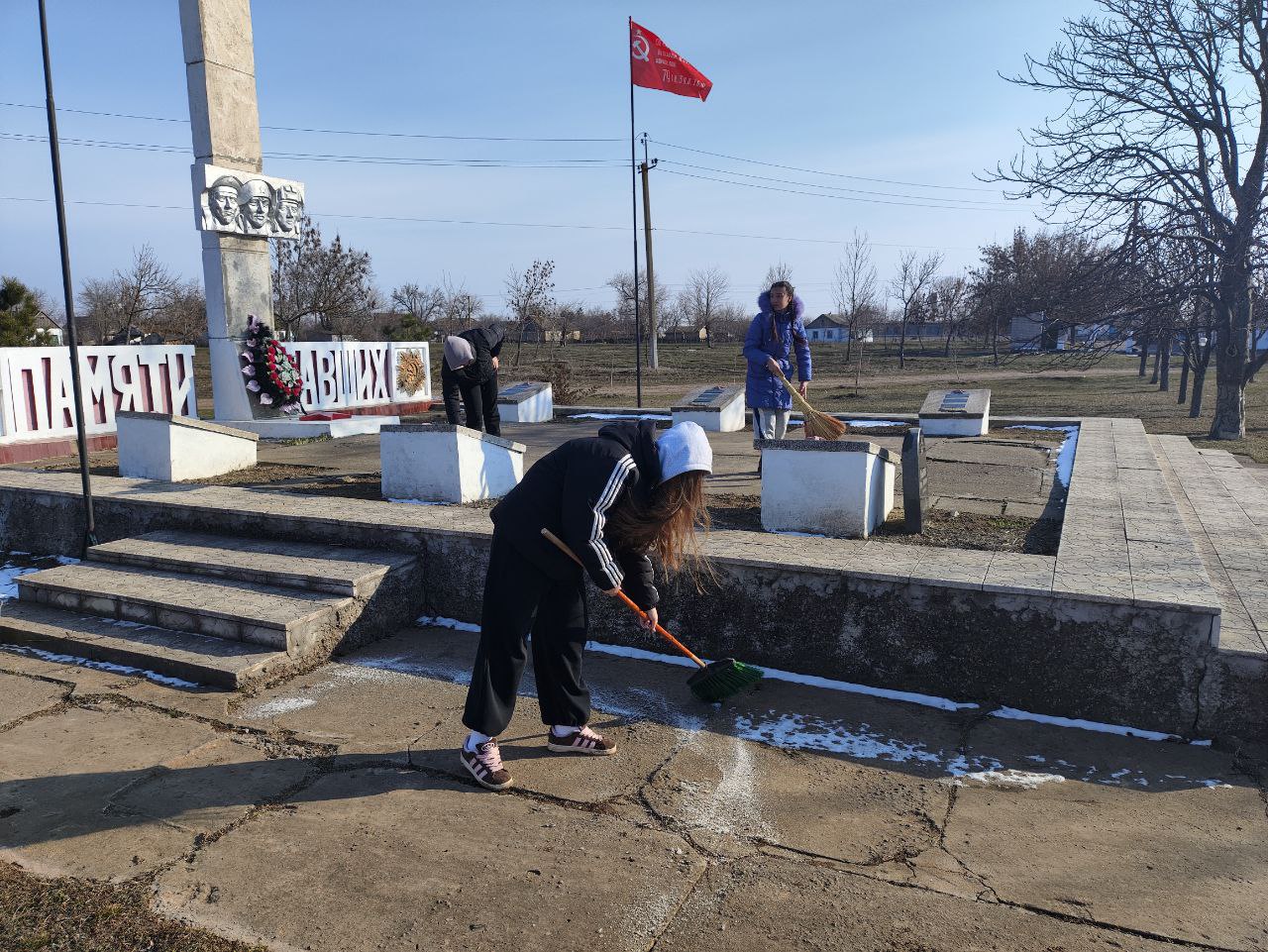 Активисты Волонтеров Победы села Костогрызово, под руководством заведующей сельского дома культуры – Попиковой Елены Дмитриевны, приняли участие в акции «Помнишь, как это было…»  .