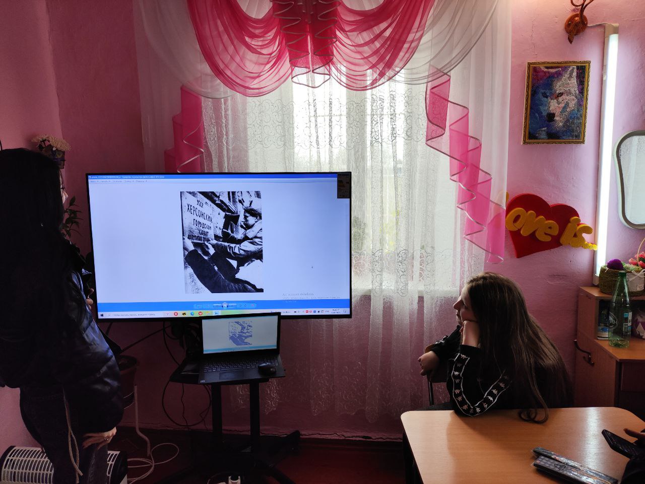 В Костогрызовском сельском клубе состоялся исторический час «Освобождения Херсона. Звездный час полковника В. Маргелова».