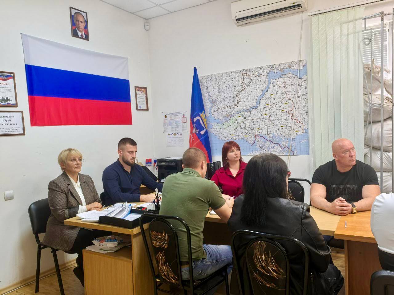 Состоялась очередное 30-е заседание Совета депутатов Каховского муниципального округа.