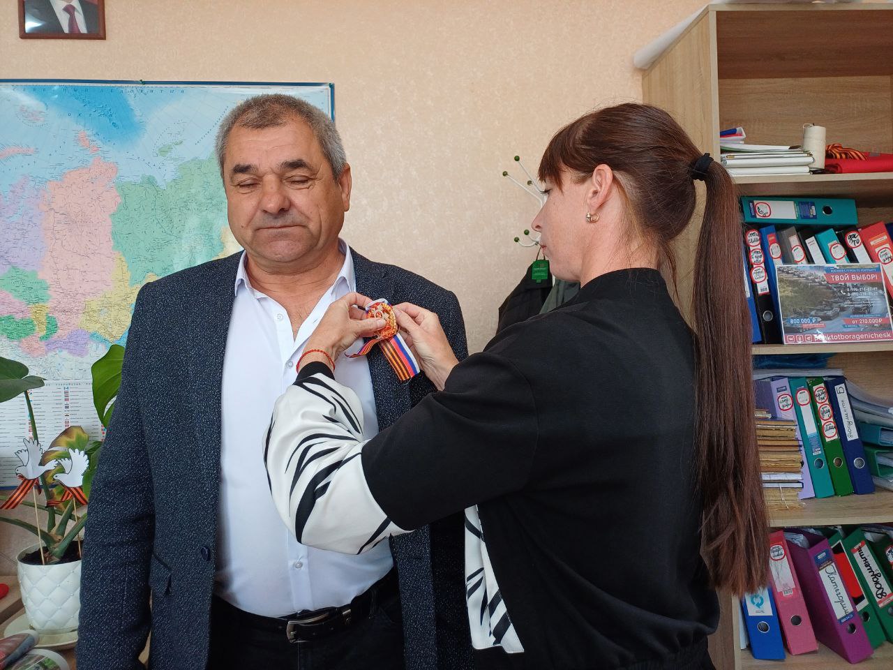 Патриотическая акция «Георгиевская ленточка» прошла в селе Костогрызово.