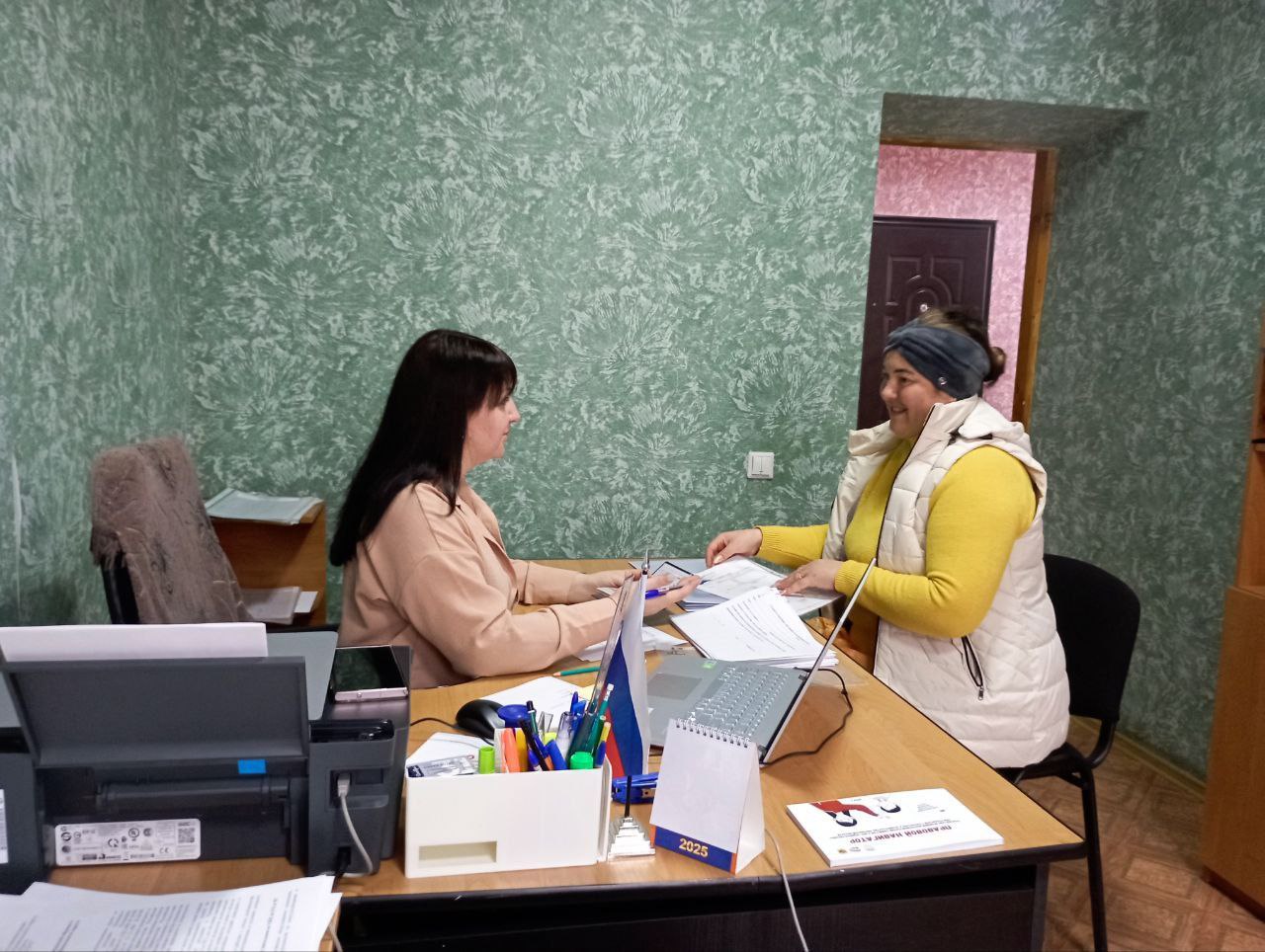 В Дудчинском территориальном отделе на постоянной основе ведётся прием граждан.