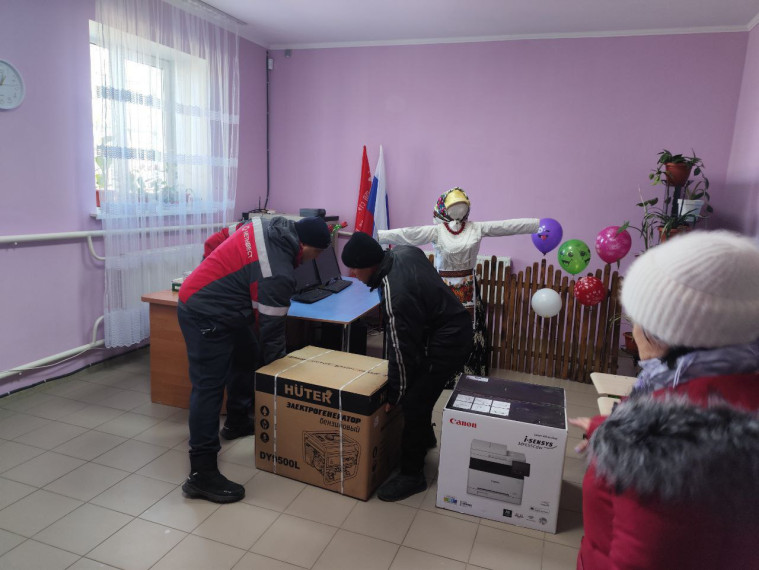 Богдановский сельский клуб получил новую оргтехнику от Каховского культурного центра имени Дмитрия Николаевича Овсянико-Куликовского благодаря поддержке Президентского фонда культурных инициатив . Богдановский сельский клуб получил новую оргтехнику от Каховского культурного центра имени Дмитрия Николаевича Овсянико-Куликовского благодаря поддержке Президентского фонда культурных инициатив .