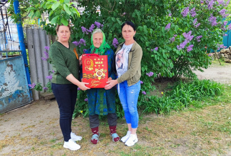 В преддверии Дня Победы детей войны поздравили в Архангельской Слободе. В преддверии Дня Победы детей войны поздравили в Архангельской Слободе.