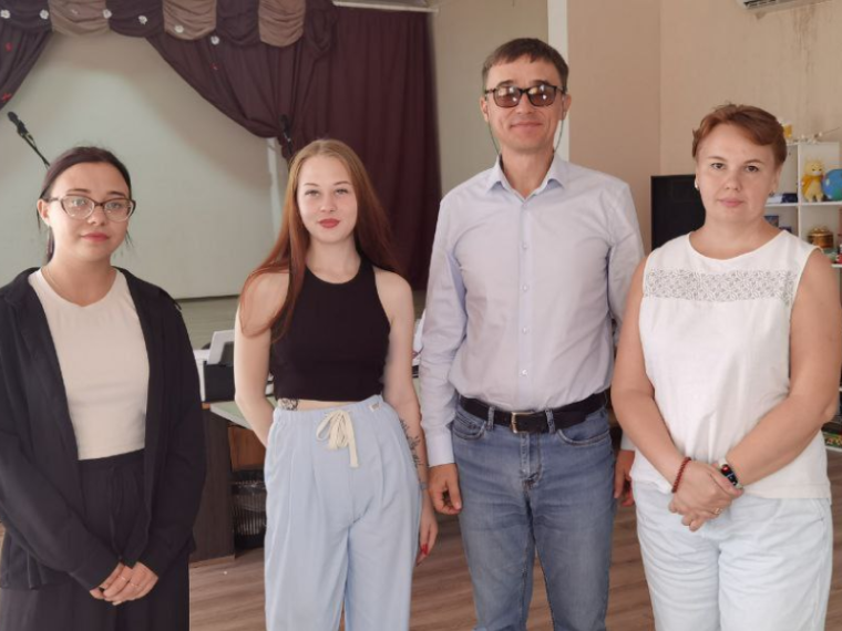 Новый начальник культуры и заместитель главы администрации посетили учреждения Каховского округа. Новый начальник культуры и заместитель главы администрации посетили учреждения Каховского округа.