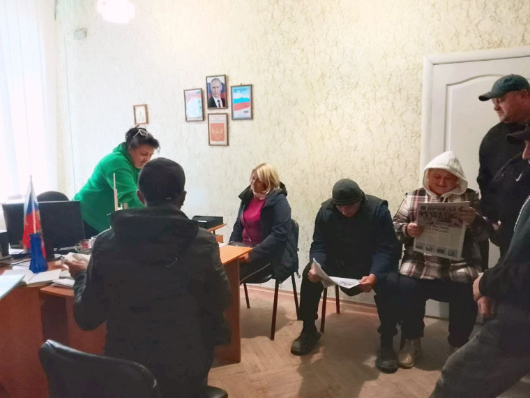 В администрации Каменского территориального отдела состоялась встреча с активными жителями. В администрации Каменского территориального отдела состоялась встреча с активными жителями.