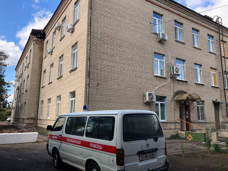 Рязанцы привезли гумпомощь в Каховскую поликлинику. Рязанцы привезли гумпомощь в Каховскую поликлинику.