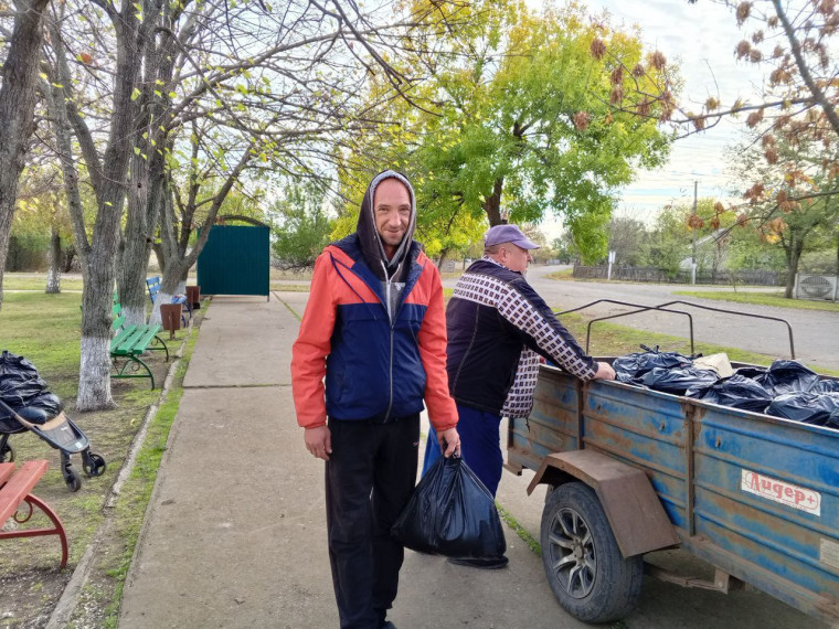 В Коробковском и Фёдоровском терротделах выдали гуманитарную помощь. В Коробковском и Фёдоровском терротделах выдали гуманитарную помощь.