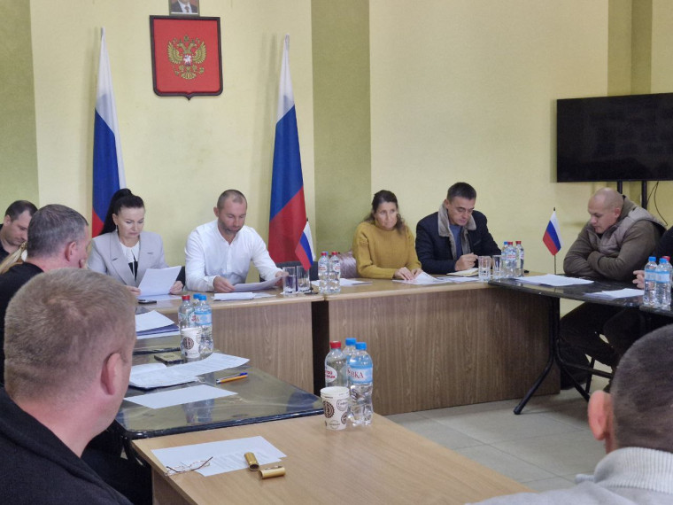 В Тавричанке прошла очередная встреча Совета предпринимателей Каховского округа. В Тавричанке прошла очередная встреча Совета предпринимателей Каховского округа.
